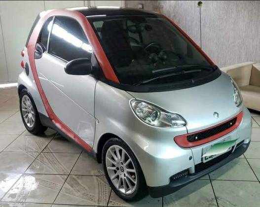 SMART FORTWO 1.0 COUPÊ TURBO 12V GASOLINA 2P AUTOMÁTICO SMART FORTWO 1.0 COUPÊ TURBO 12V GASOLINA 2P AUTOMÁTICO